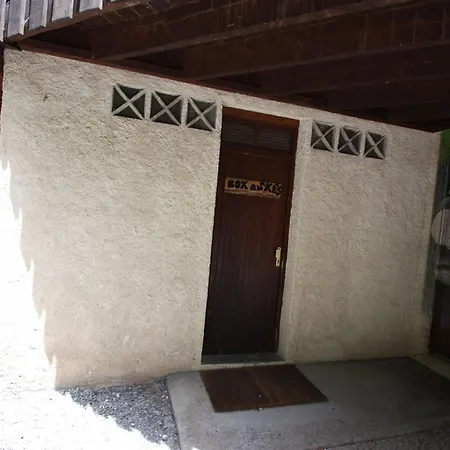 Cosy Rénové Pour 4 Pers Avec Parking à Pra-loup 1500 - Fr-1-165a-208 Appartement