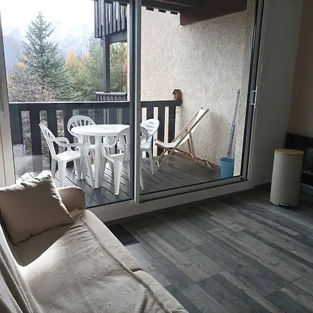 Renove A Pra-loup 1500, Balcon Vue Montagne, 4 Pers Apartment *