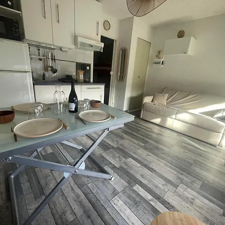 Renove A Pra-loup 1500, Balcon Vue Montagne, 4 Pers Apartment *